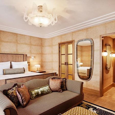 Sommerro Осло Екстериор снимка A suite at The Imperial