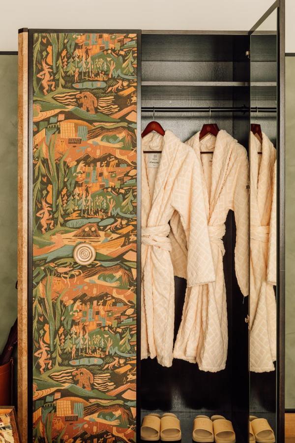 Sommerro Осло Екстериор снимка A bathrobe